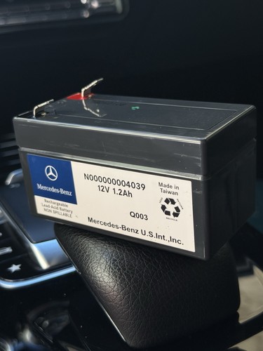 Batteria ausiliaria mercedes - ausiliaria,